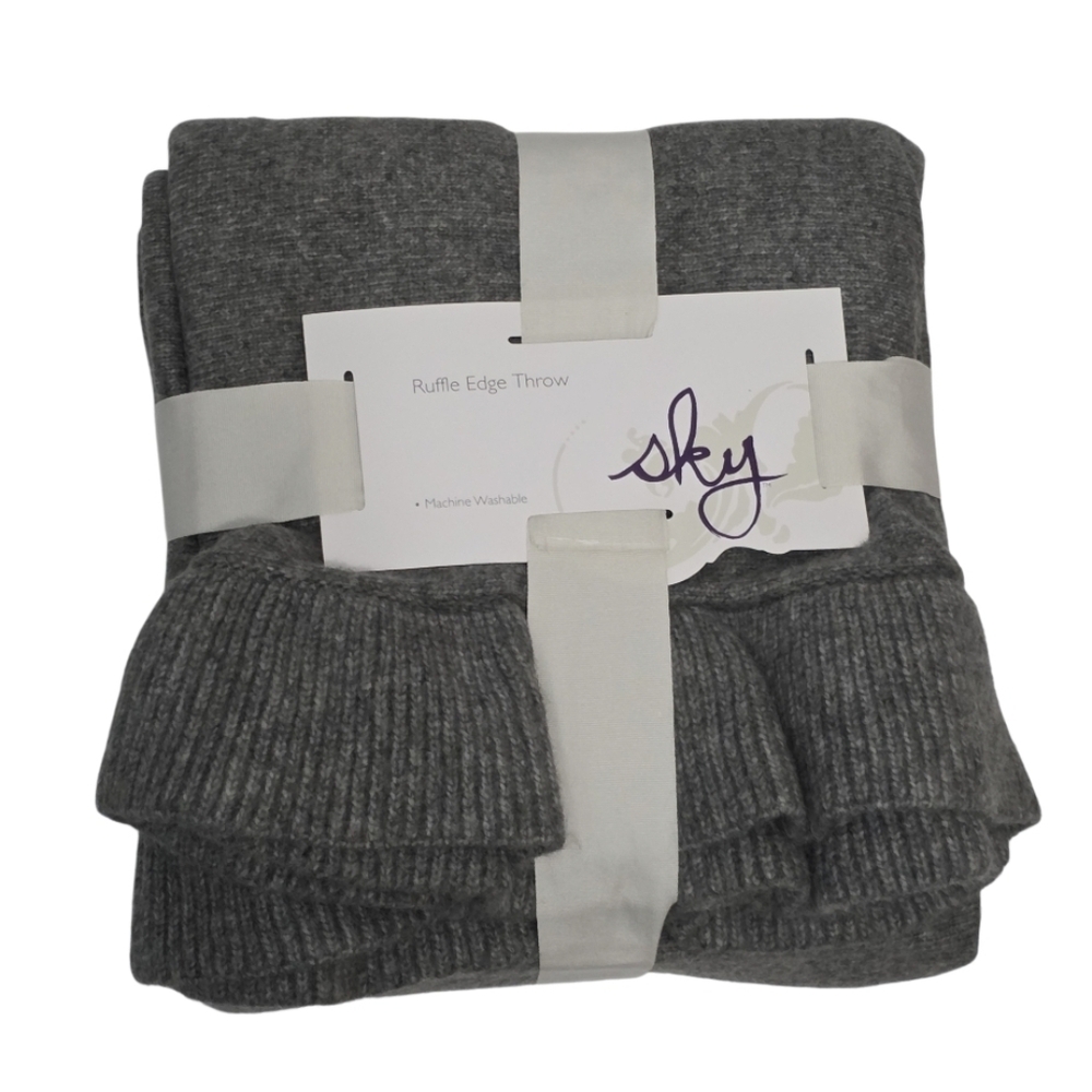 Sky Ruffle Edge Knit Throw Blanket Charcoal Gray 50 X 70